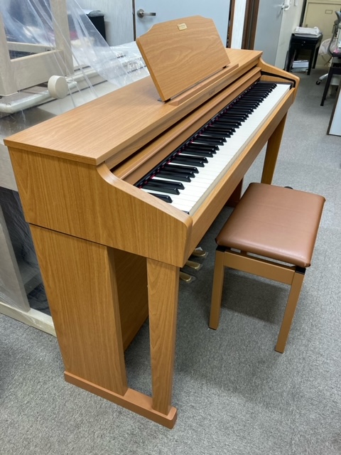 電子ピアノ ROLAND椅子付【中古美品】